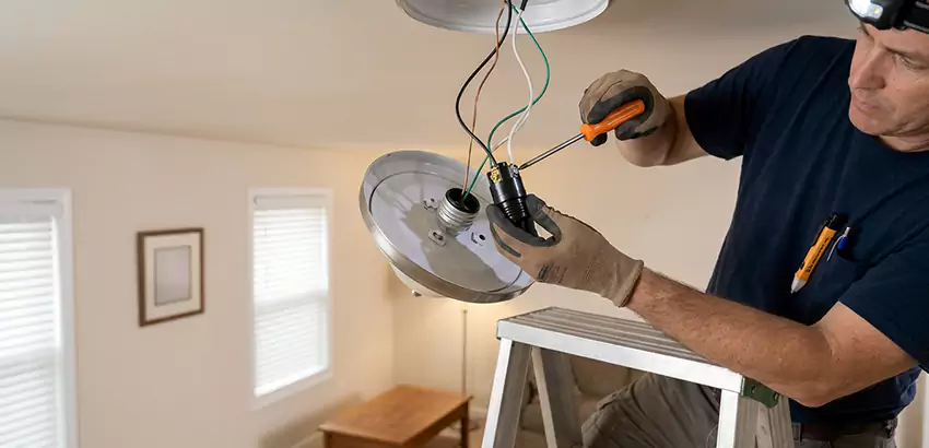Outdoor and Landscape Light Socket Replacement in Mount Juliet